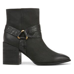 Womens Vionic Carnelia in Black Leather